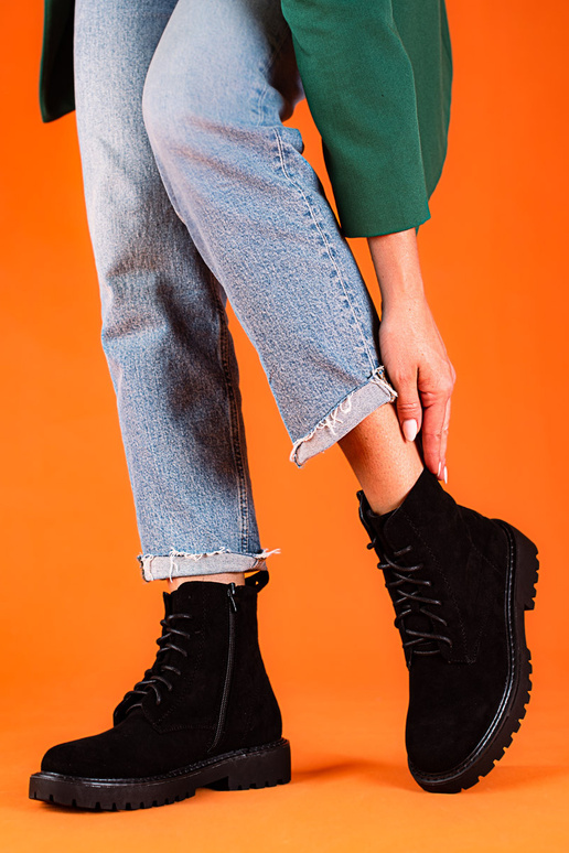 Čierne dámske semišové topánky