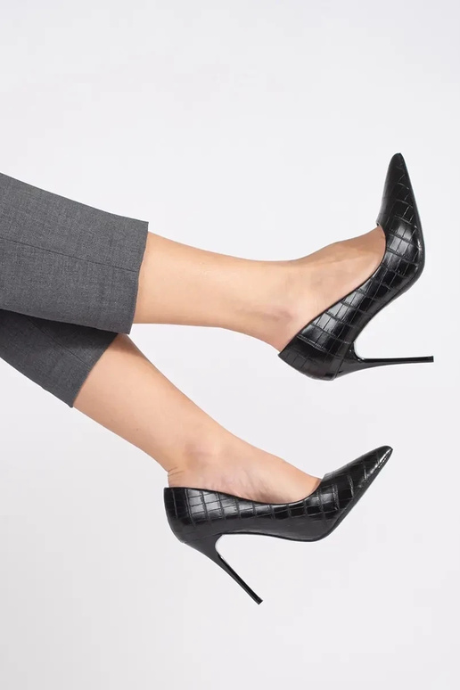 Topánky na tenkom podpätku Shelovet...