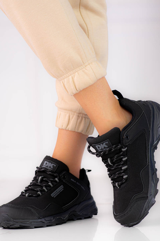 Čierne nepremokavé trekingové topánky DK