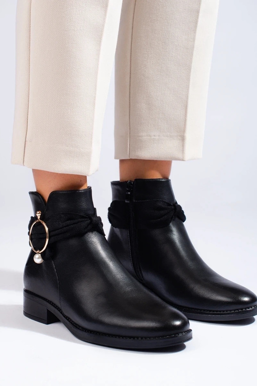 Dámske čižmy plochý čierna