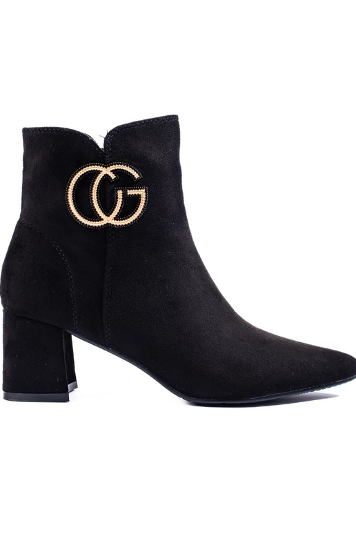 Dámske čižmy Výstrih do V z eko semišu Dámske čižmy Výstrih do V z eko semišu