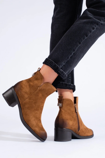 Hnedá farba dámske čižmy na... 2