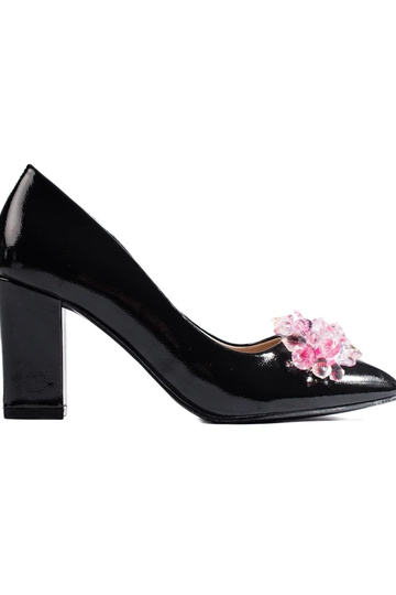 čierne vysoké podpätky so...