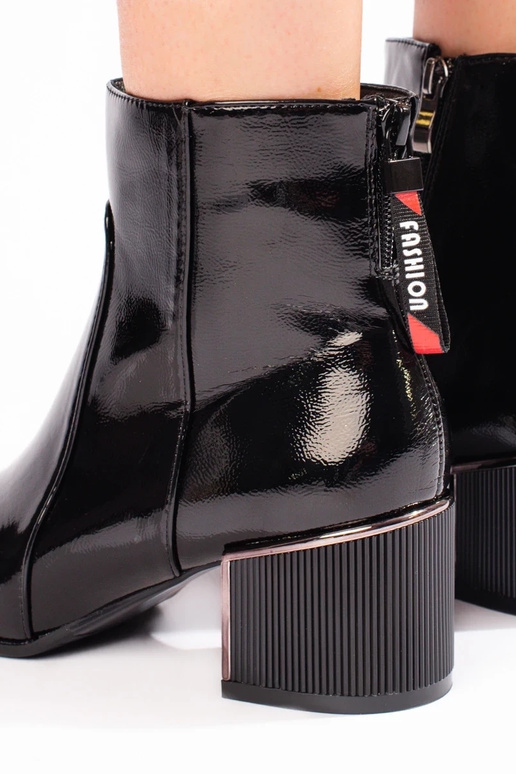 s lakovým efektom dámske čižmy čierna s lakovým efektom dámske čižmy čierna