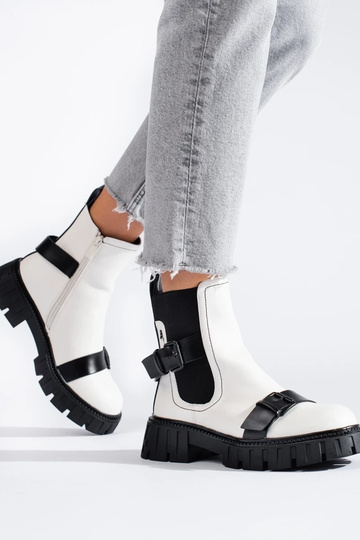 biela farba Dámske čižmy s... 2