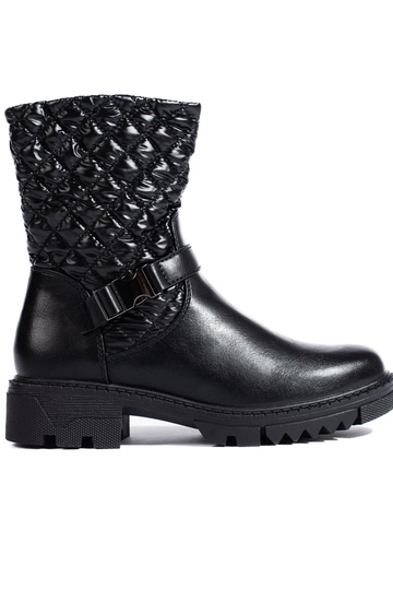 Dámske čižmy s prešívaním...