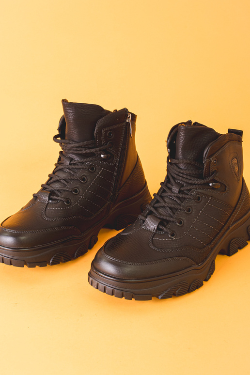 čierne zimné topánky pre mužov