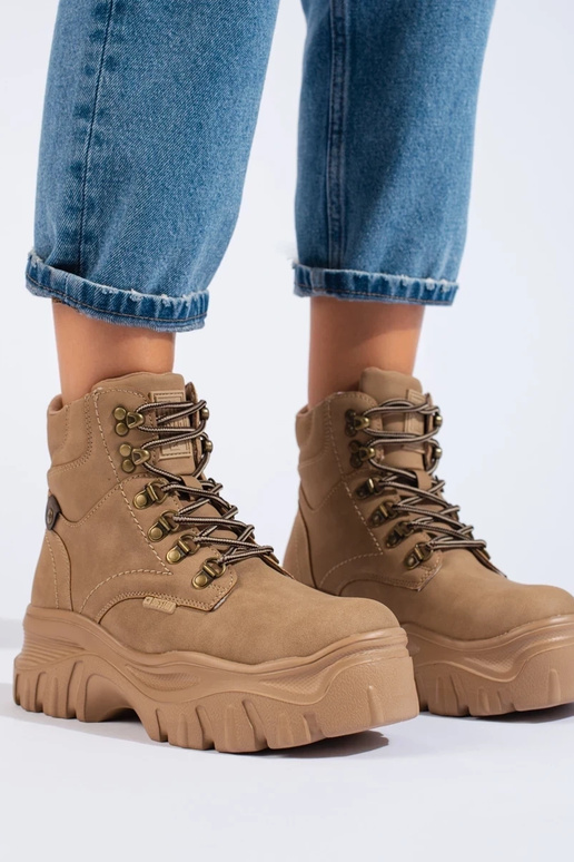 dámske čižmy s platformou BIG STAR... dámske čižmy s platformou BIG STAR...