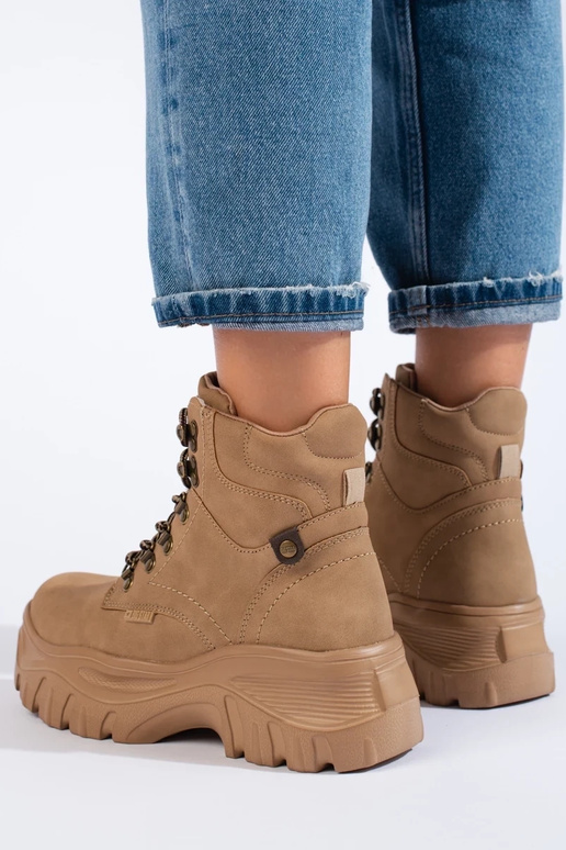 dámske čižmy s platformou BIG STAR... dámske čižmy s platformou BIG STAR...