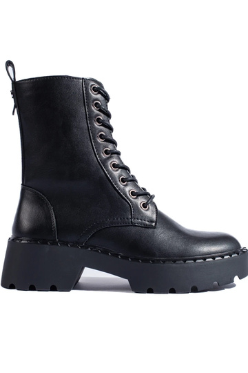 Klasický model čiernych...