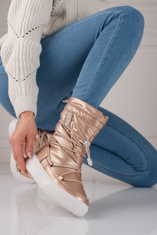 zlatej farby Dámske zateplené snehule...