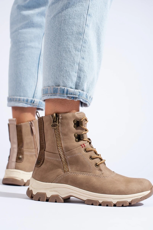 šnurovacie členkové čižmy s ozdobným... šnurovacie členkové čižmy s ozdobným...