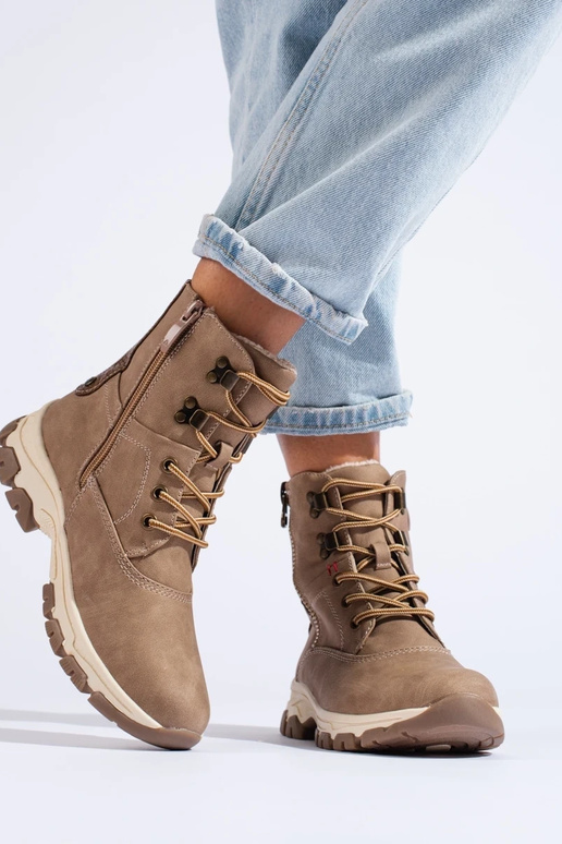 šnurovacie členkové čižmy s ozdobným... šnurovacie členkové čižmy s ozdobným...