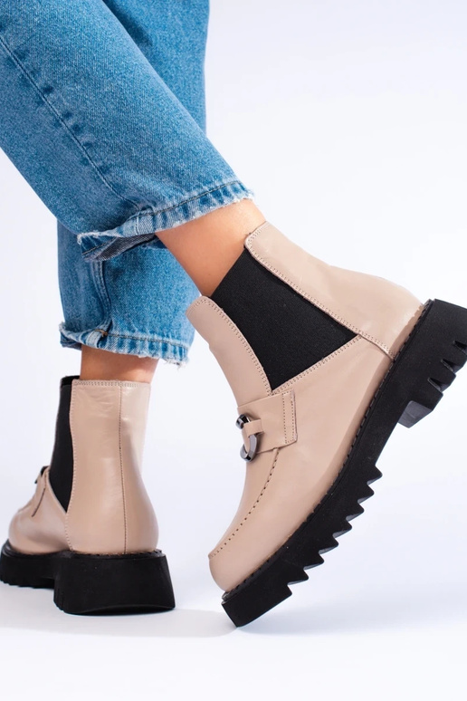 Kožené dámske topánky s platformou v... Kožené dámske topánky s platformou v...