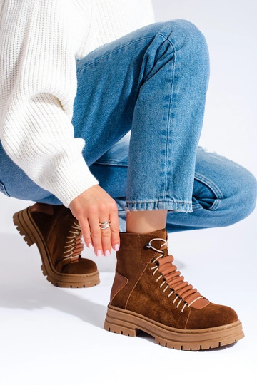 hnedé čižmy z prírodnej kože 2