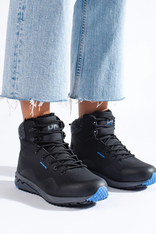 vyteplené vysoké trekingové čižmy...