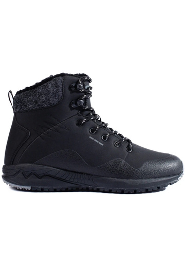 vysoká trekingová obuv...