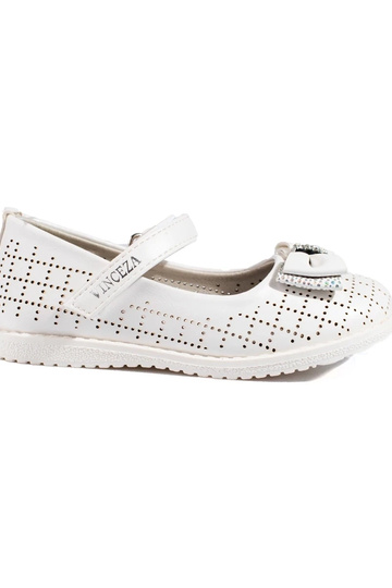 s prelamovanými prvkami...