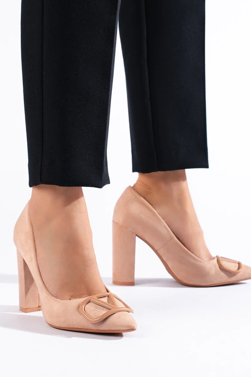 Topánky na vysokom opätku Vinceza v... Topánky na vysokom opätku Vinceza v...