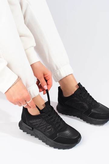 Tenisky model topánok... 2