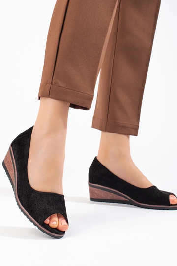 s prelamovanými prvkami... 2