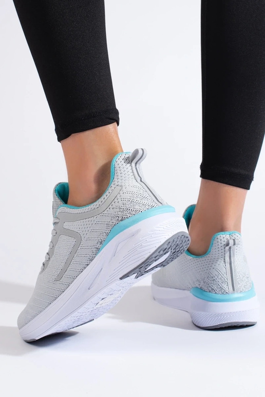 športová obuv DK sivej farby