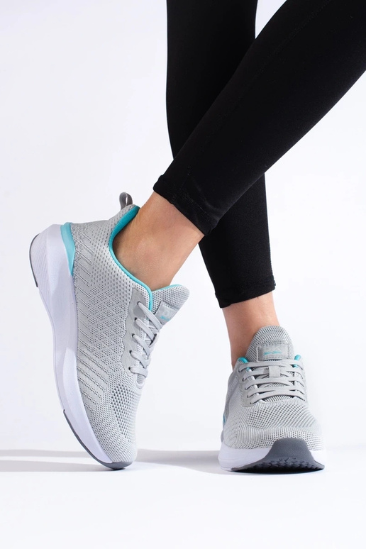 športová obuv DK sivej farby