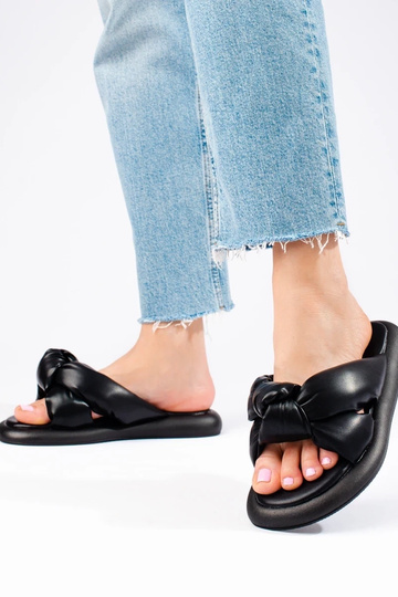 čierne papuče Shelovet 2