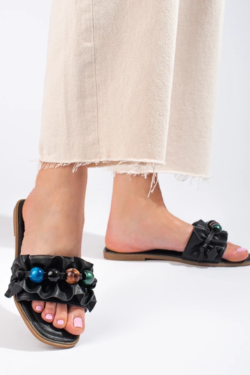 Papuče čiernej farby Shelovet 2