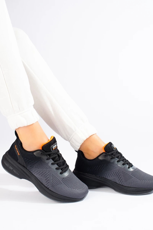 športová obuv DK sivej farby