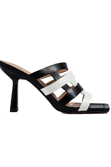 Čiernobiele papuče Shelovet