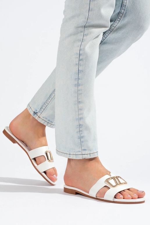 Štýlové papuče v bielej farbe Shelovet