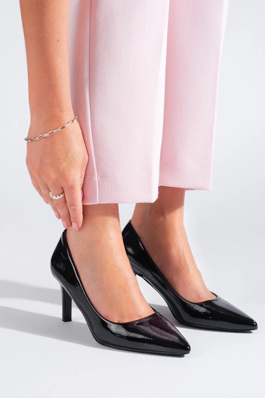 Klasický model vysokých podpätkov...