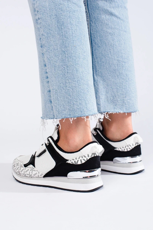 Športový štýl bielo-čierne dámske...