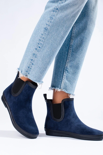 semišové gumené čižmy... 2