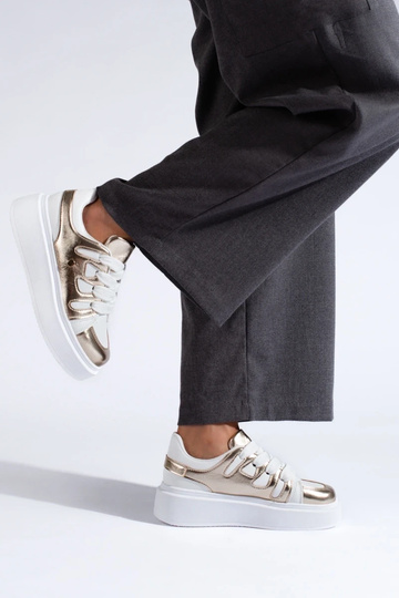 Tenisky model topánok s... 2