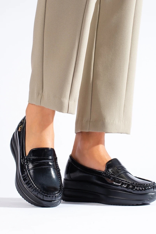 čierne mokasíny s patentovaným... čierne mokasíny s patentovaným...