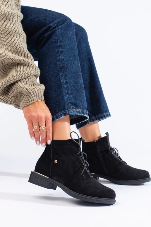 Semišové dámske topánky čiernej farby Semišové dámske topánky čiernej farby