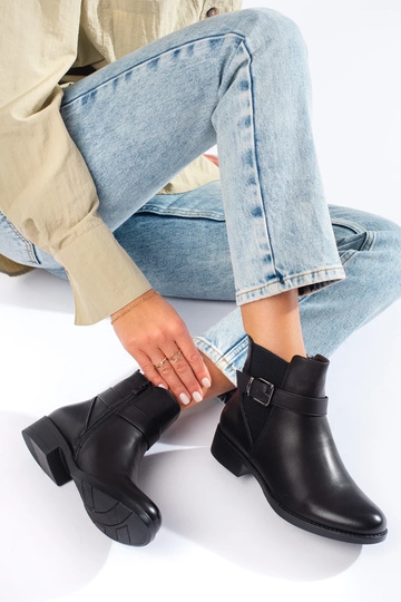 Čierne dámske topánky s... 2