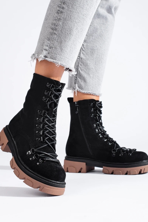 Semišové čižmy na šnurovanie Vinceza... Semišové čižmy na šnurovanie Vinceza...