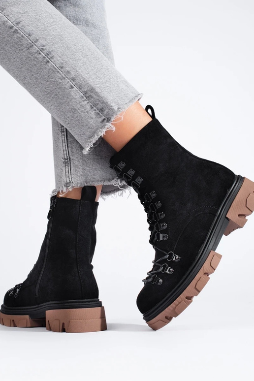 Semišové čižmy na šnurovanie Vinceza... Semišové čižmy na šnurovanie Vinceza...