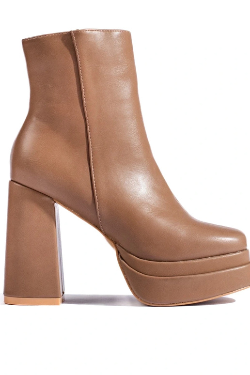 béžové topánky s vysokými podpätkami béžové topánky s vysokými podpätkami