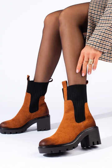 hnedé prackové topánky na... 2