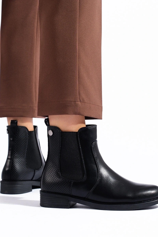 čierne dámske topánky Chelsea boots