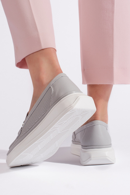 šedé dámske mokasíny