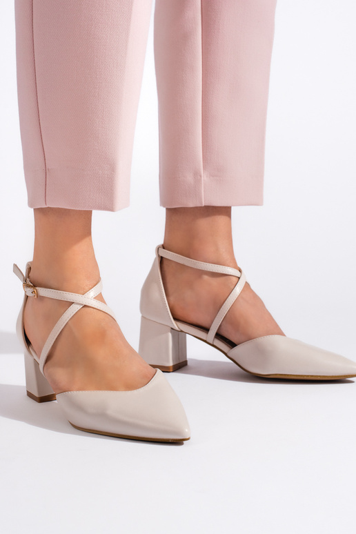 slonovinové sandále slonovinové sandále