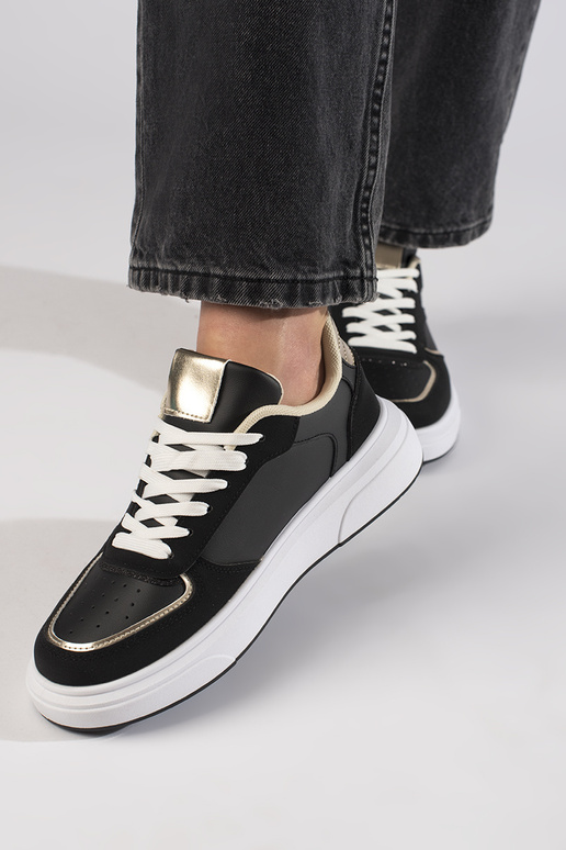 Dámske voľnočasové topánky v čiernej...