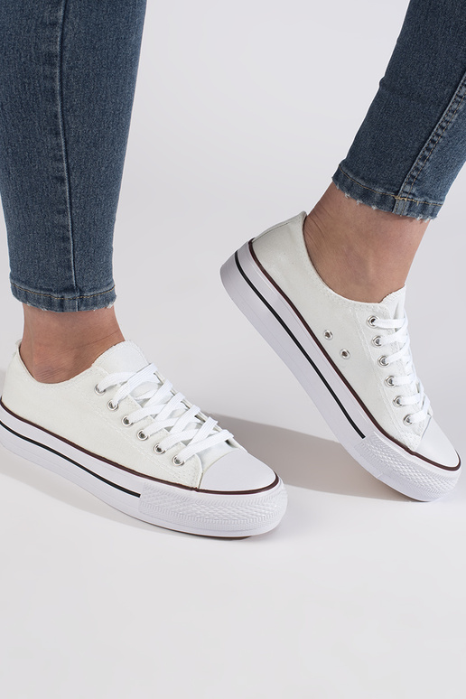 Biely klasický model dámskych...