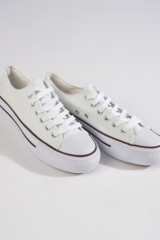 Biely klasický model dámskych...