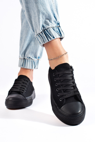 Čierny klasický model... 2